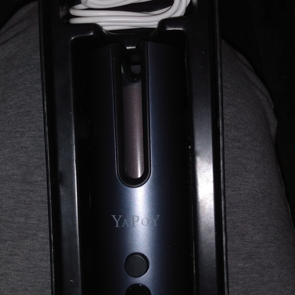 YaPoy wireless auto hair curler